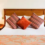 Hotel Celtic Ross & Leisure Centre