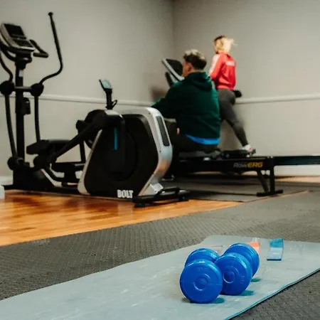 Celtic Ross & Leisure Centre Otel 4*