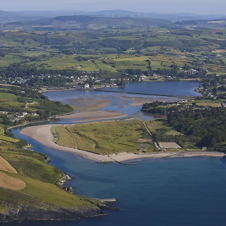 Celtic Ross & Leisure Centre Otel