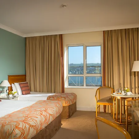 Celtic Ross & Leisure Centre 4*