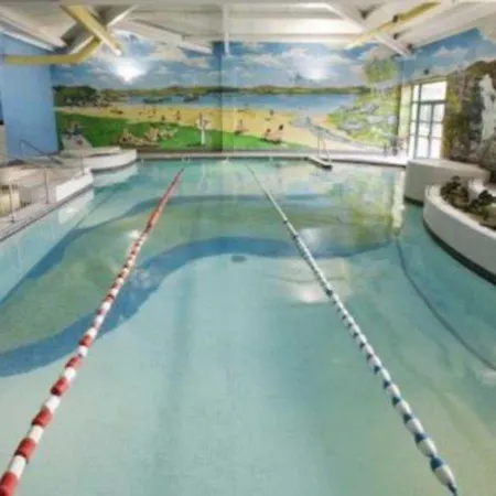 Celtic Ross & Leisure Centre روسكاربيري