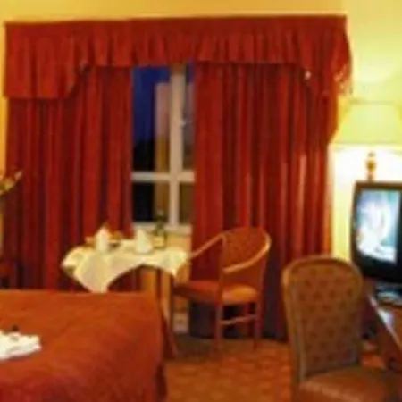 Celtic Ross & Leisure Centre Hotel
