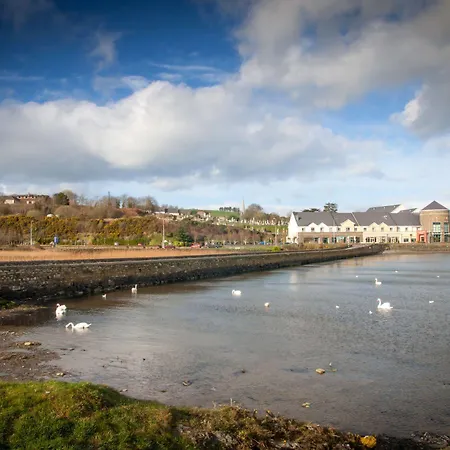 Hotel Celtic Ross & Leisure Centre