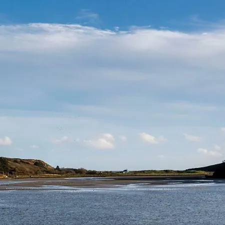 Otel Celtic Ross & Leisure Centre