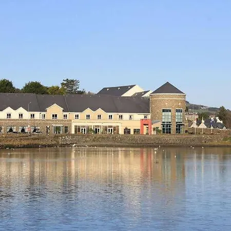 Celtic Ross & Leisure Centre Otel