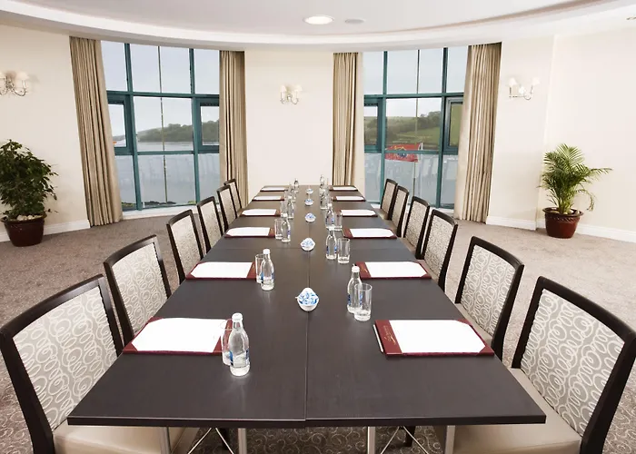 Celtic Ross & Leisure Centre Отель 4*